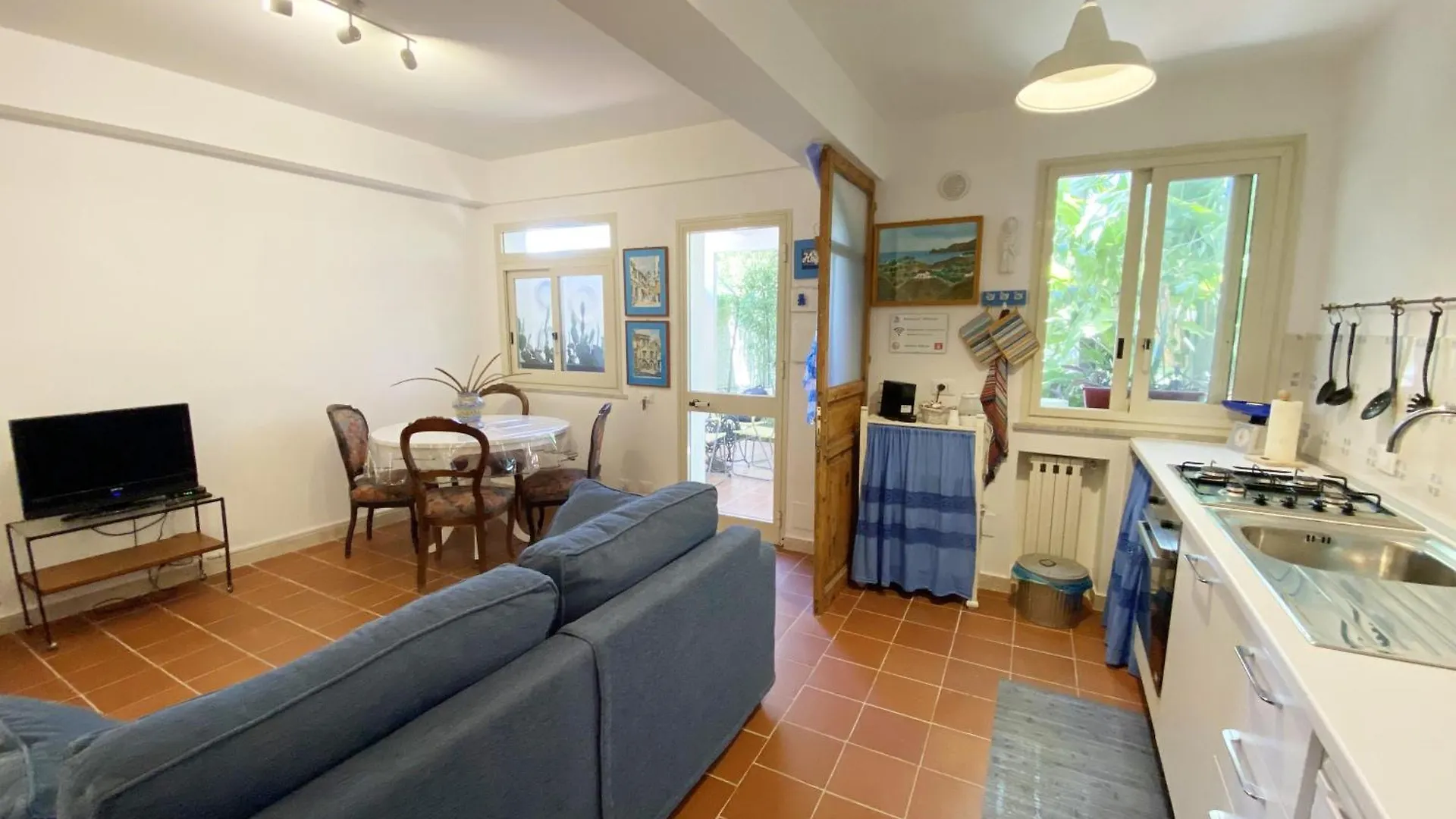 Le Ventuno Sirene Apartment Mondello Italy